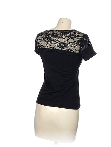m Beden H&M Bluz %70 İndirimli.