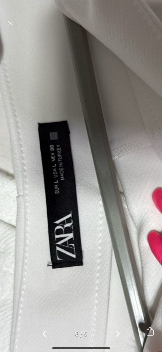 Beyaz Kemerli Mini Kumaş Kadın Şort - Görsel 2