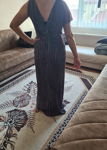 Bohem Tarzda Uzun Drapeli Askılı Elbise - Görsel 5