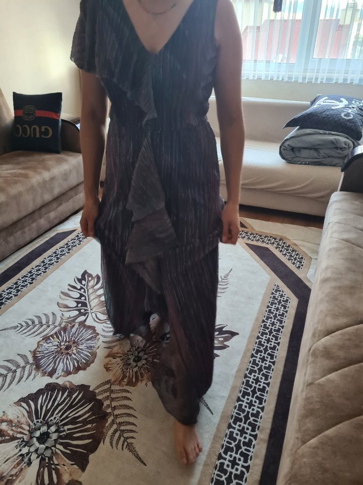 Bohem Tarzda Uzun Drapeli Askılı Elbise - Görsel 4