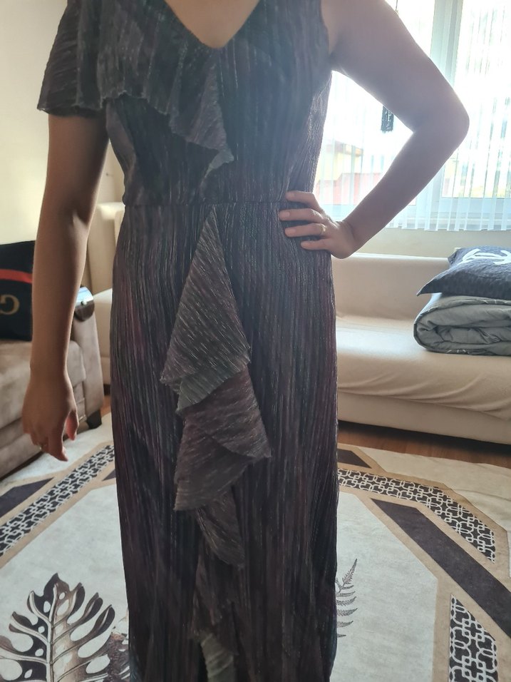 Bohem Tarzda Uzun Drapeli Askılı Elbise - Görsel 2