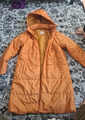 Sarı Kapüşonlu Uzun Kışlık Mont - Görsel 5