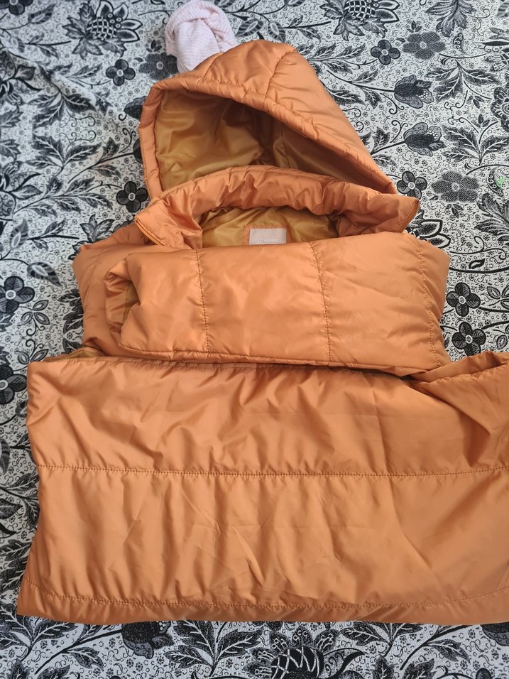 Sarı Kapüşonlu Uzun Kışlık Mont - Görsel 3