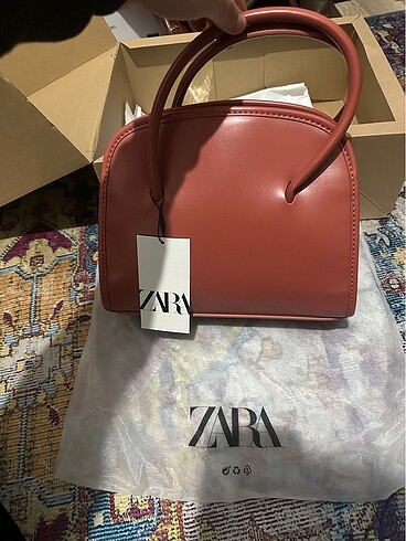 Zara çanta