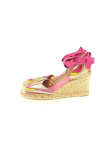 Nine West Dolgu Topuk %70 İndirimli.