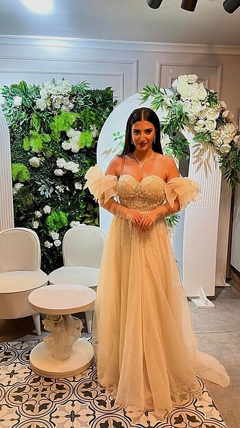 Nişan elbisesi şampanya rengi