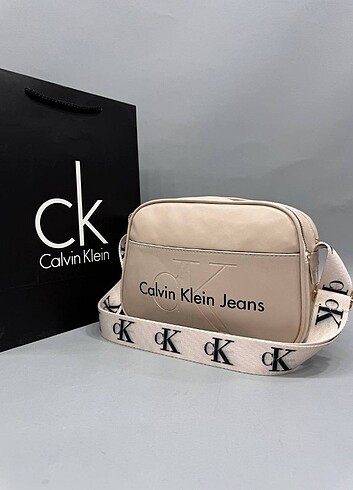 Calvin Klein Calvin Klein 