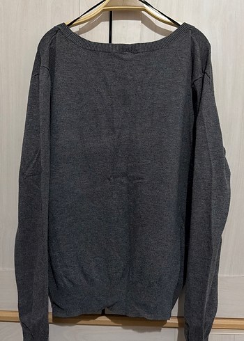 Gri V Yaka Kadın Triko Kazak - Görsel 3