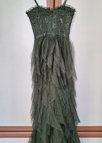 Drapeli Straplez Nakışlı Uzun Kadın Elbise - Görsel 4