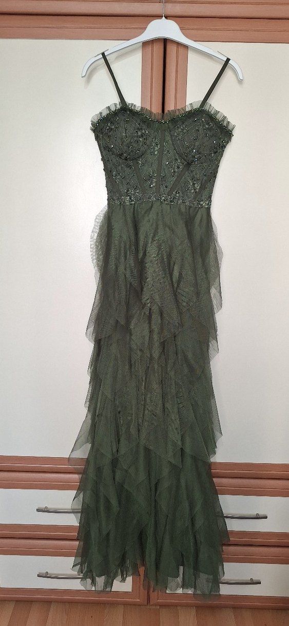 Drapeli Straplez Nakışlı Uzun Kadın Elbise - Görsel 2