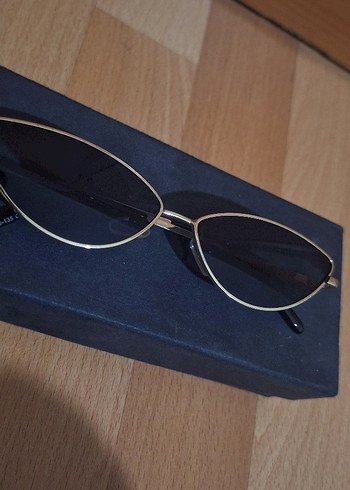 Gold Parlak Tokalı Kadın Güneş Gözlüğü - Görsel 4