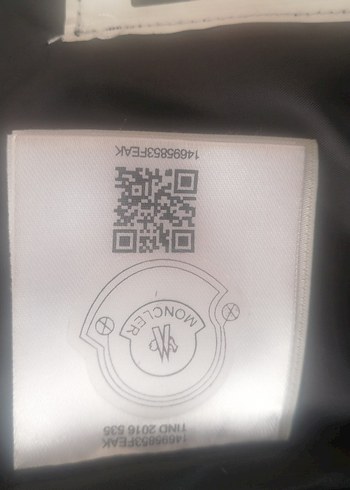 Moncler Erkek Siyah Kolsuz Kapitone Yelek - Görsel 5