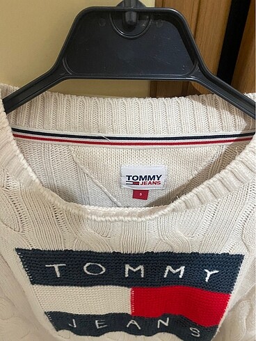 s Beden TOmmy hilfiger kazak
