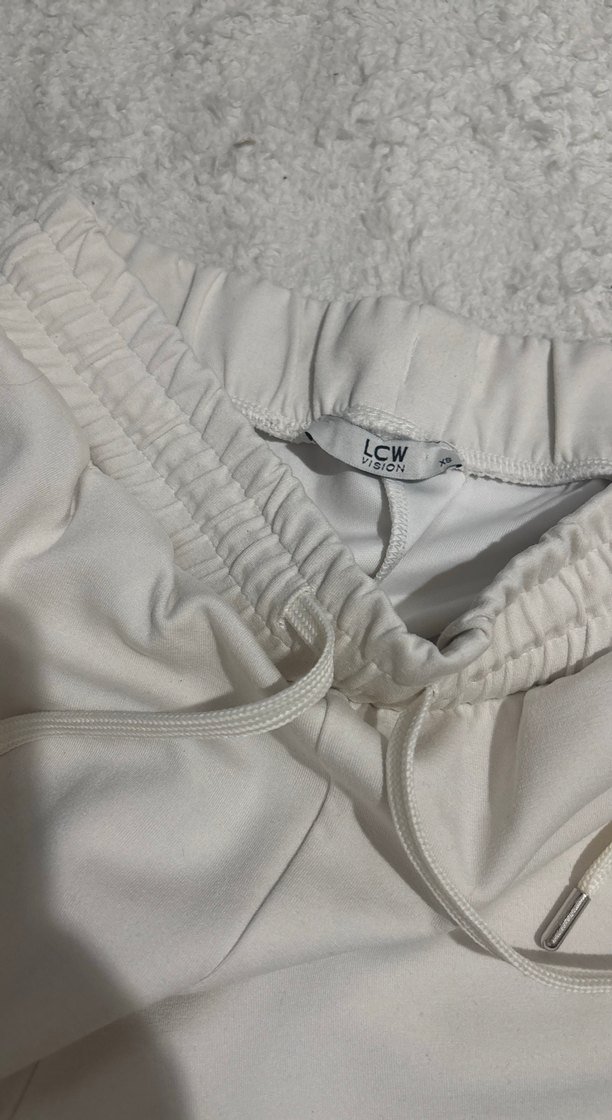 Kadın Beyaz Pamuklu Rahat Kesim Eşofman - Görsel 2