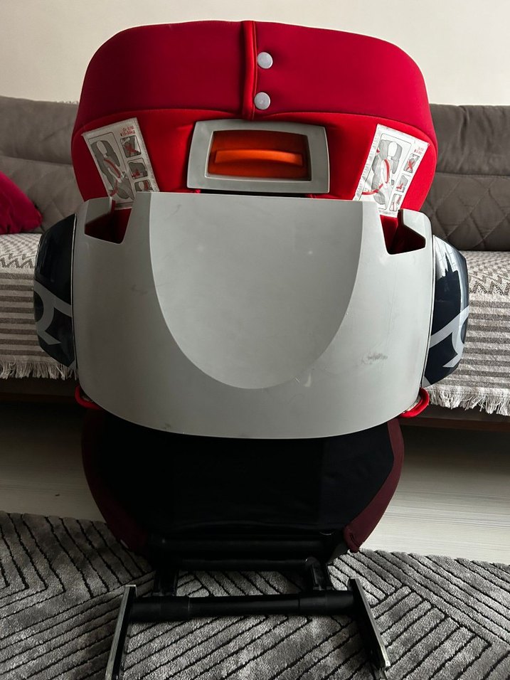 Kırmızı Çocuk Oto Koltuğu - Görsel 2