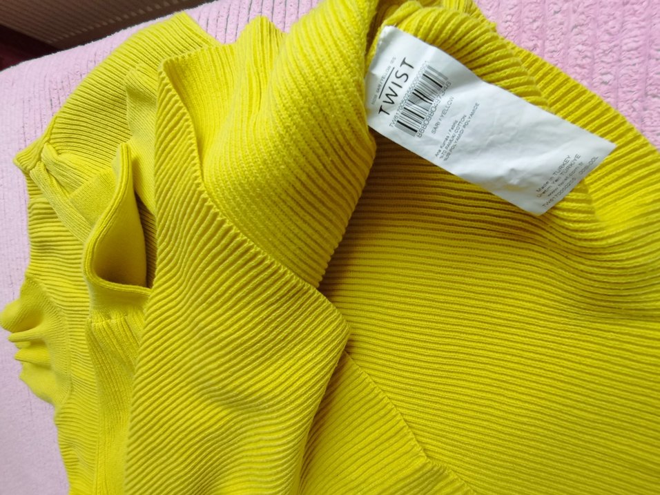 Kadın Sarı Pilili Uzun Kollu Triko - Görsel 3