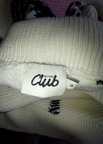 Ekoseli Boğazlı Beyaz Kadın Kazak - Görsel 3