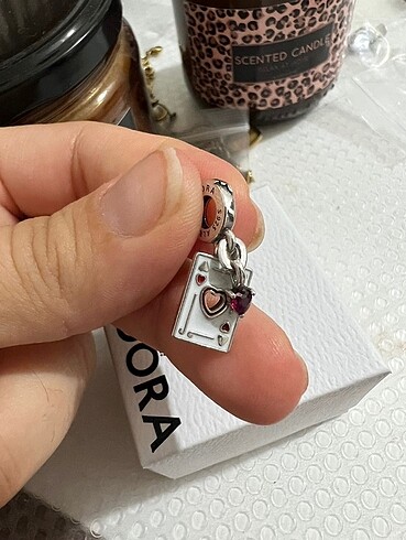  Beden Pandora disney charm