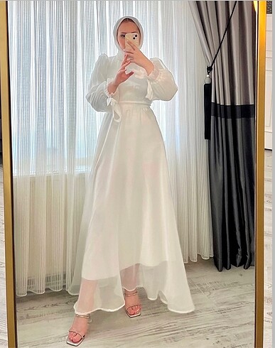 Beyaz nikah elbisesi