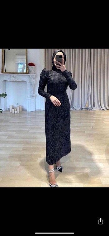 Betül saday liza siyah