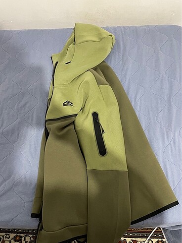 Nike Tech Fleece Üst Kapüşonlu