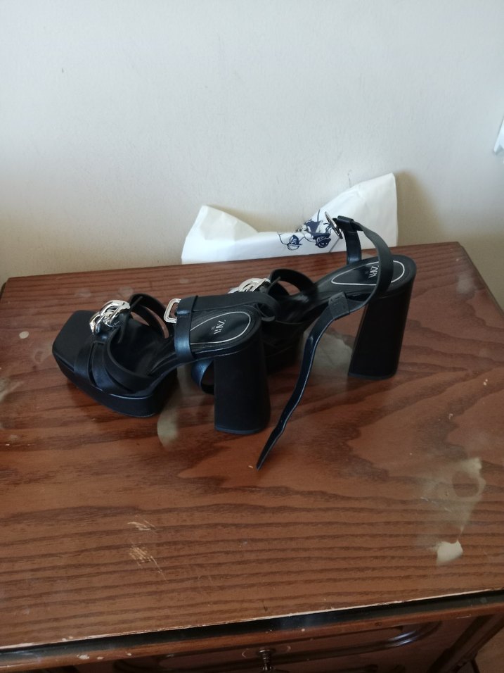 #SEZON #TRENDİ  #ZARA #PLATFORM #SANDALET - Görsel 5