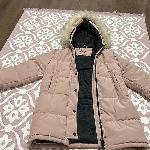 Zara Kız Çocuk Mont