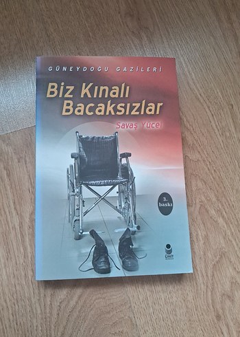 Biz Kınalı Bacaksızlar - Savaş Yüce