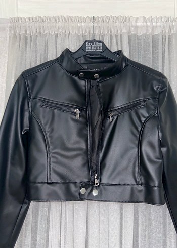 Kadın Siyah Deri Biker Ceket