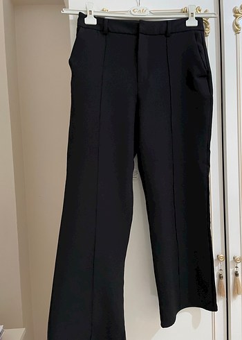 Siyah Kemerli Kadın Kumaş Pantolon - Görsel 3