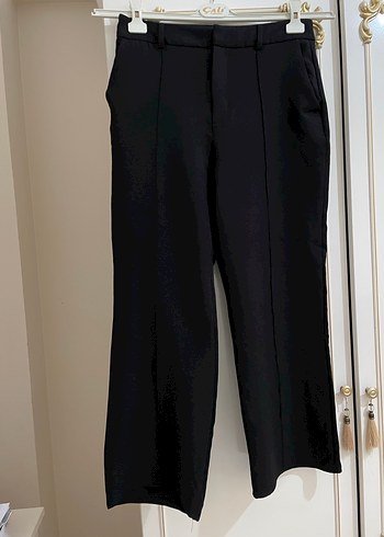 Siyah Kemerli Kadın Kumaş Pantolon - Görsel 4