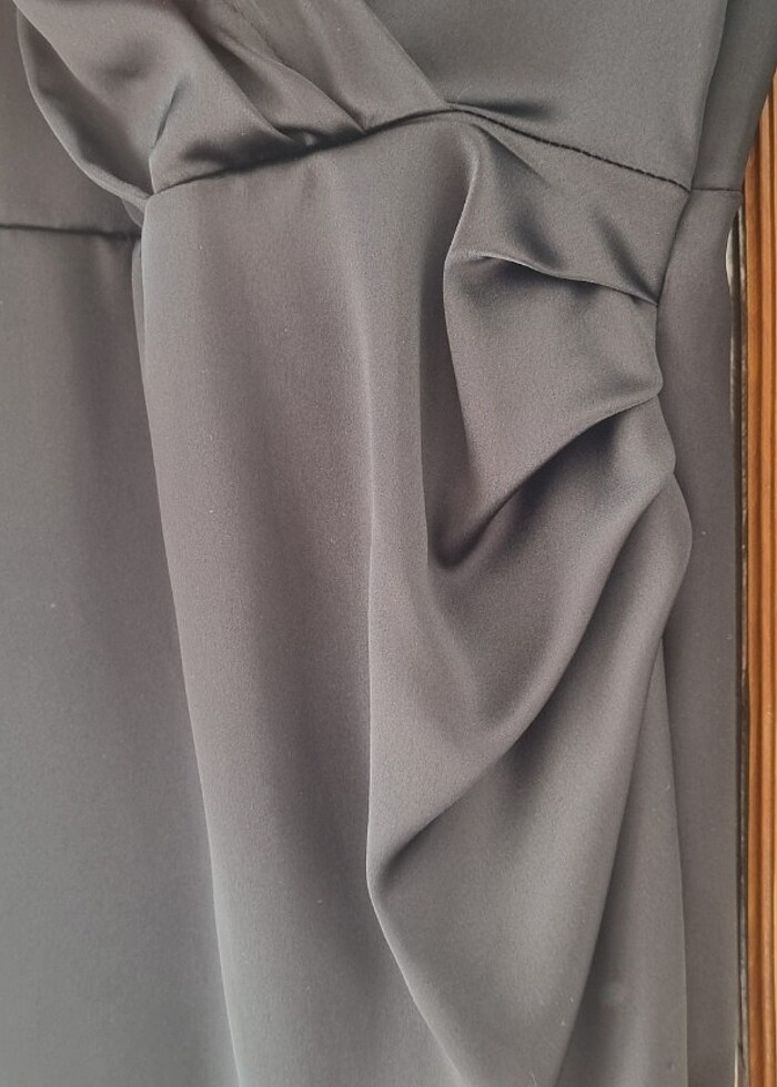 Saten elbise - Görsel 2