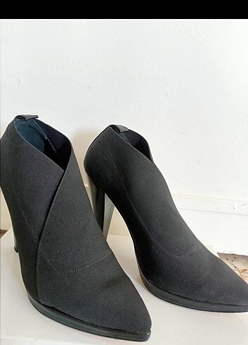 Topuklu ayakkabı - Görsel 5