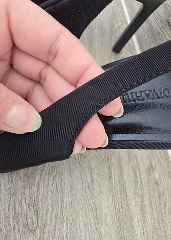 Siyah Minimalist Stiletto Topuklu Kadın Ayakkabı - Görsel 6