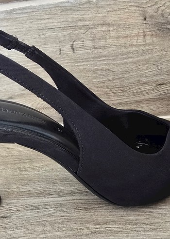 Siyah Minimalist Stiletto Topuklu Kadın Ayakkabı - Görsel 2