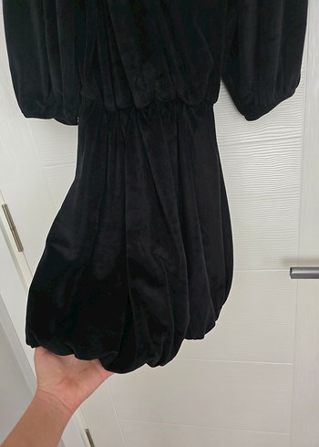 Siyah Uzun V Yaka Drapeli Kadın Elbise - Görsel 3