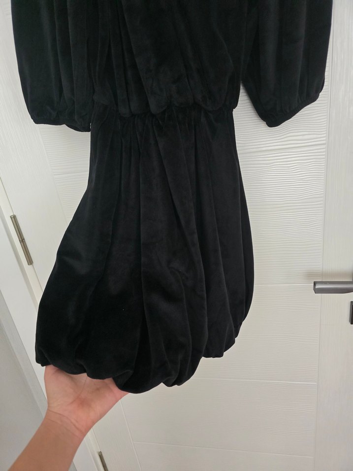 Siyah Uzun V Yaka Drapeli Kadın Elbise - Görsel 3