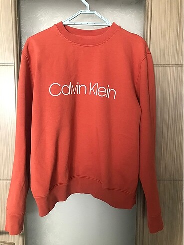 Calvin klein sweatshirt