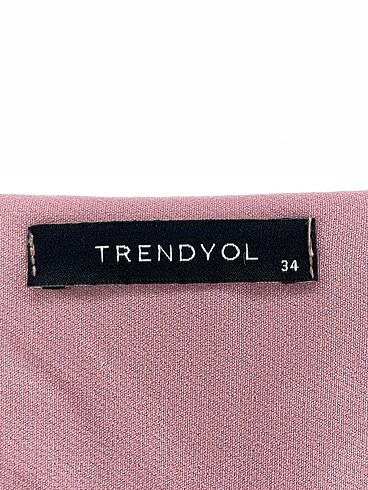 34 Beden pembe Renk Trendyol & Milla Bluz %70 İndirimli.