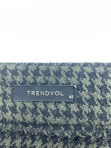 42 Beden çeşitli Renk Trendyol & Milla Mini Etek %70 İndirimli.