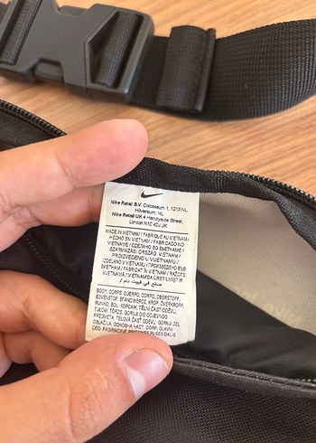 Nike Orijinal Baskılı Siyah Kemerli Bel Çantası - Görsel 5