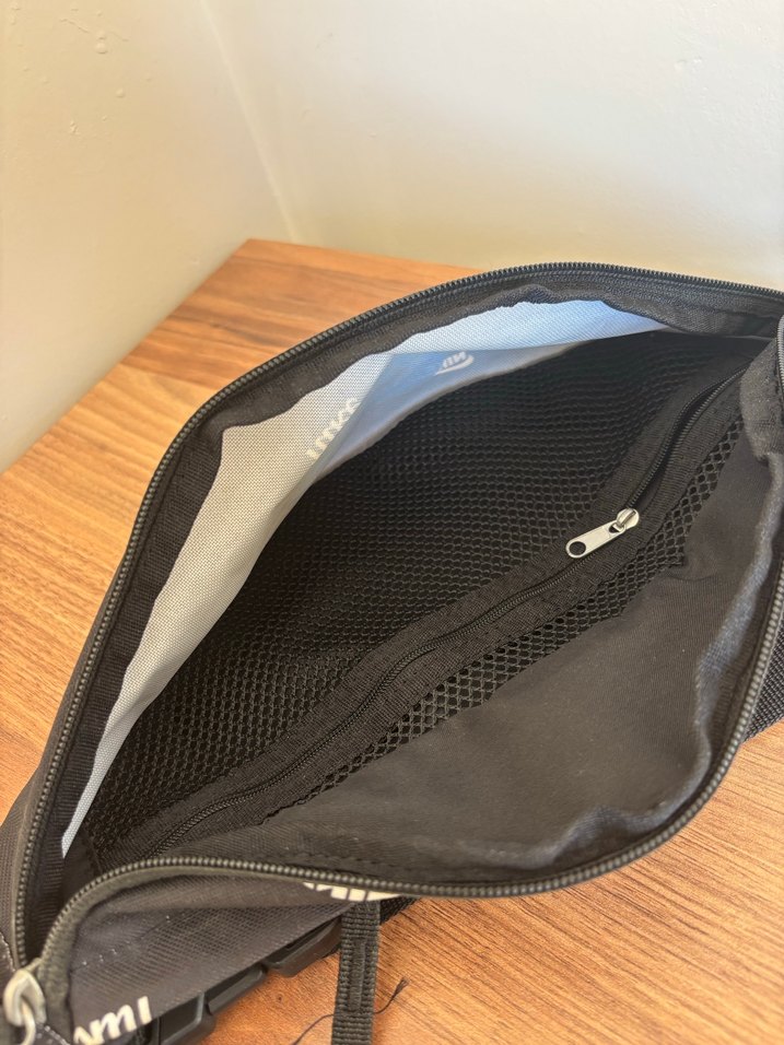 Nike Orijinal Baskılı Siyah Kemerli Bel Çantası - Görsel 3