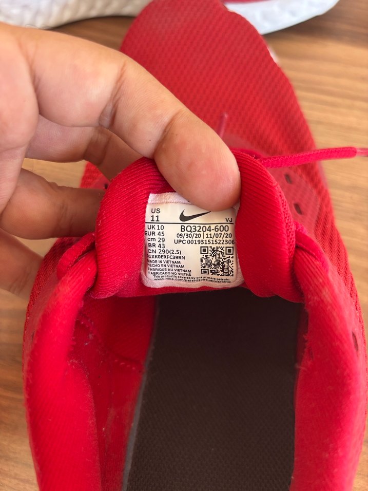 Erkek Kırmızı Orjinal Nike Koşu ve Antrenman Ayakkabısı - Görsel 4