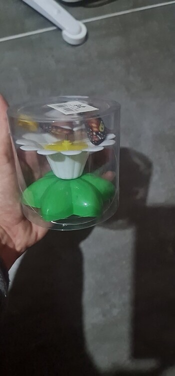  Hareketli kedi oyuncağı