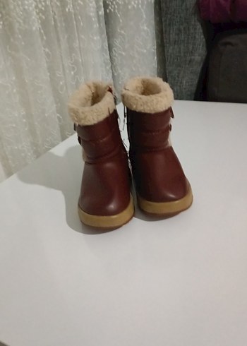 Kız Çocuk Kahverengi Kürklü Deri Bot - Görsel 4