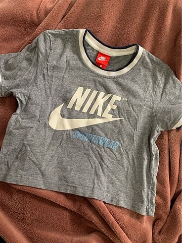 Nike Sportswear Crop Top