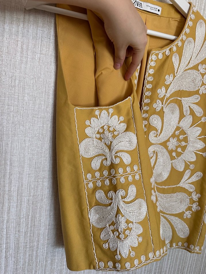Zara nakışlı bohem yelek - Görsel 5