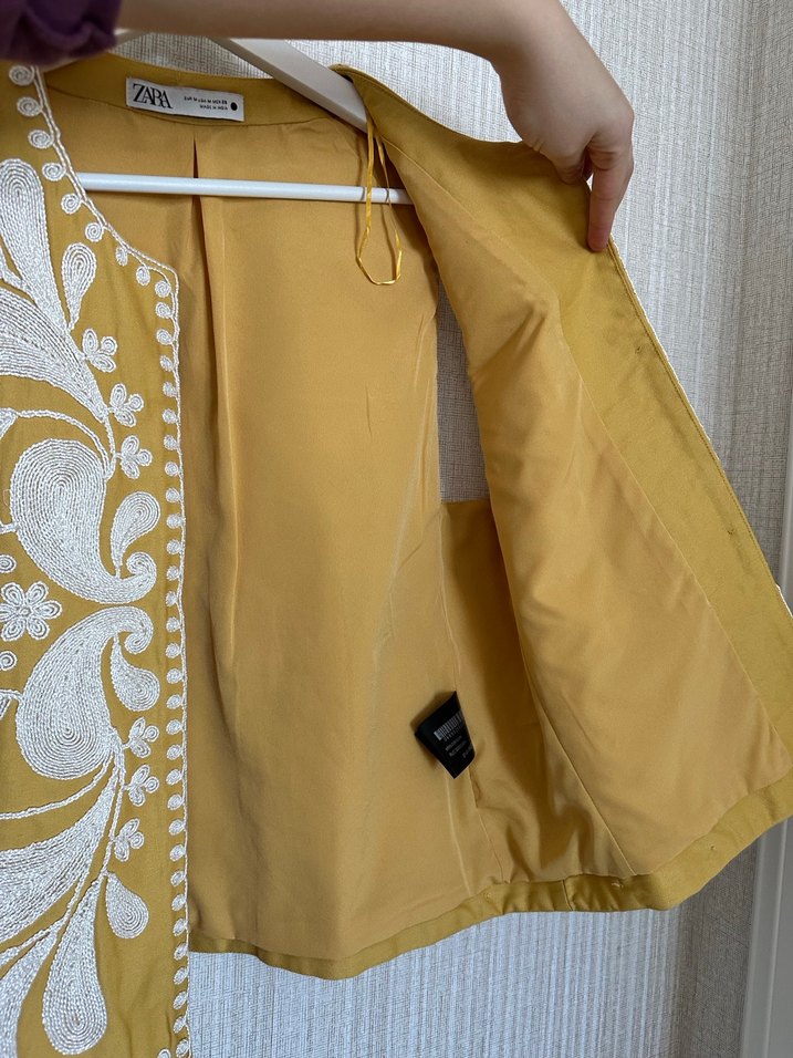 Zara nakışlı bohem yelek - Görsel 4