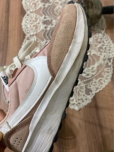 36,5 Beden Nike ayakkabı