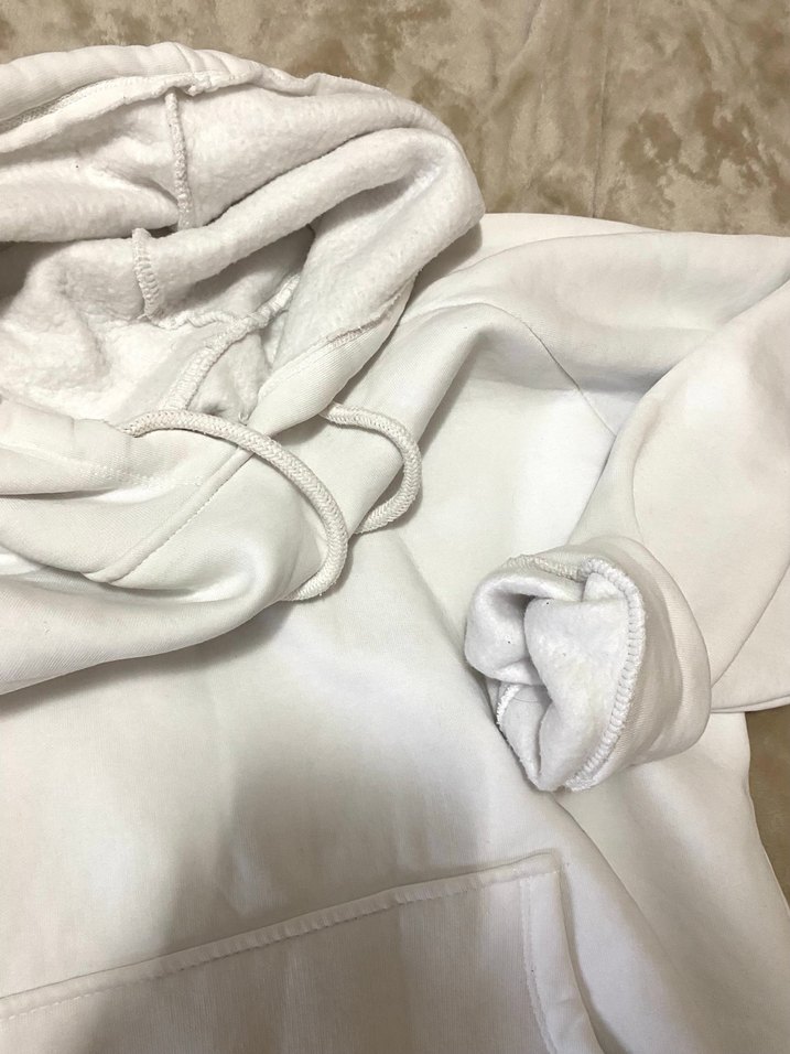 Kapüşonlu Beyaz Kadın Sweatshirt - Görsel 4